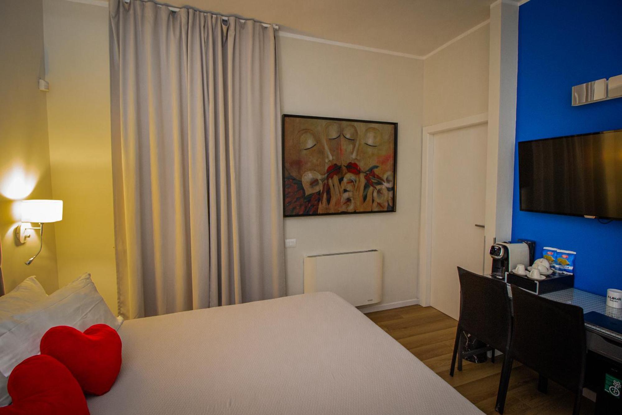 Album Boutique Rooms Sassari Exterior foto