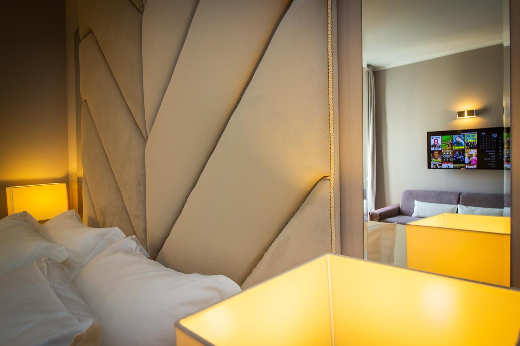Album Boutique Rooms Sassari Exterior foto