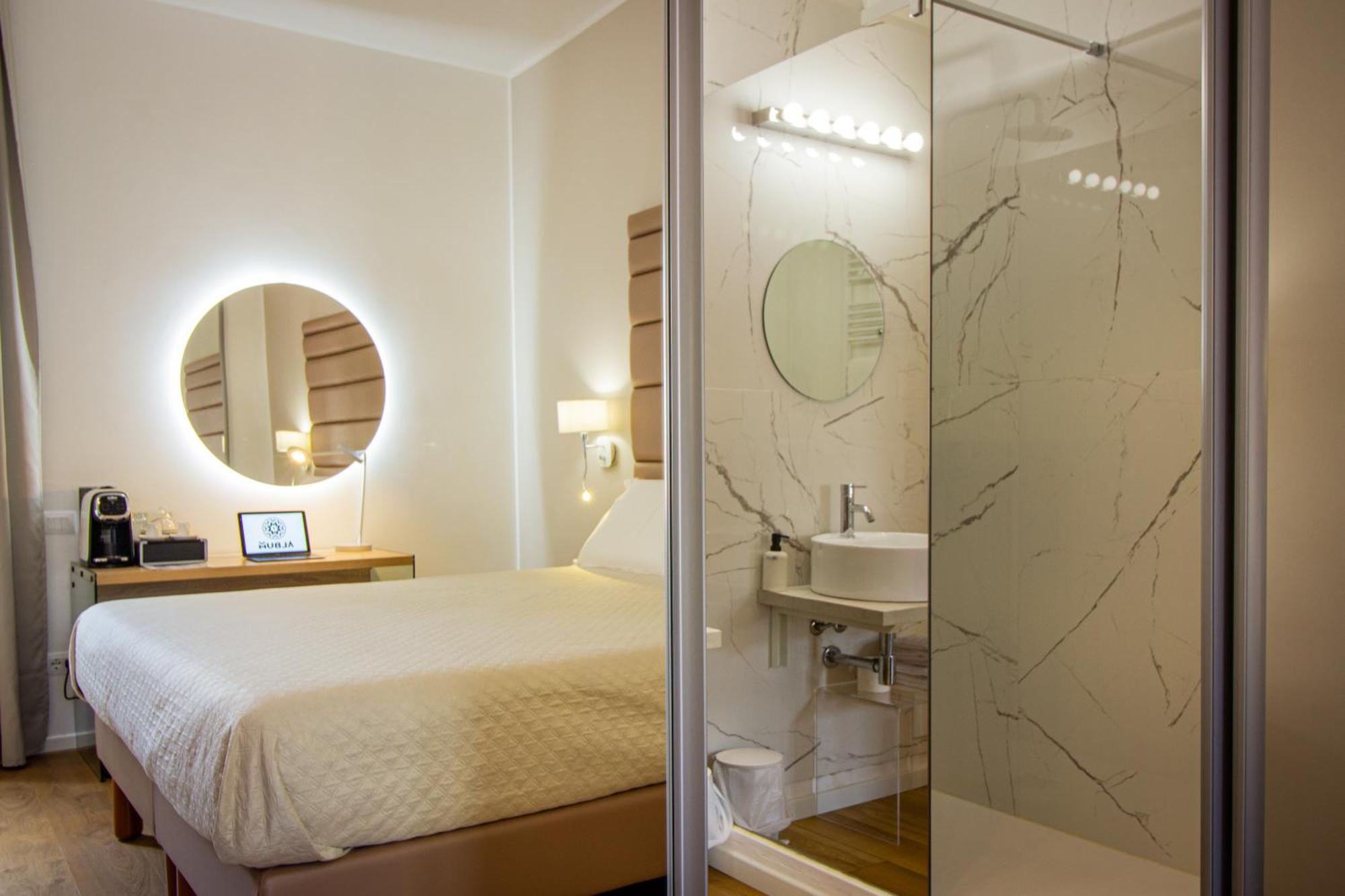 Album Boutique Rooms Sassari Exterior foto